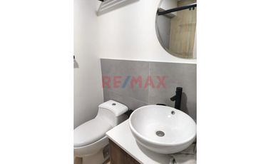 Precio Inmejorable - Alquilo Dpto. En Estreno Amoblado Y Equipado En Zona Financiera