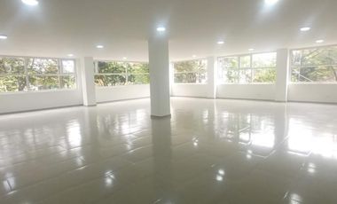 edificio en arriendo en normandía. Cod A2992