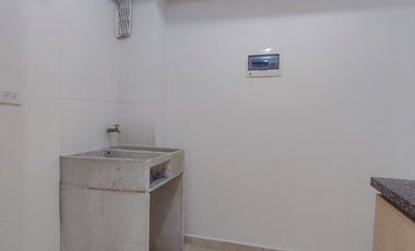apartamento en venta en la floresta. Cod V26492