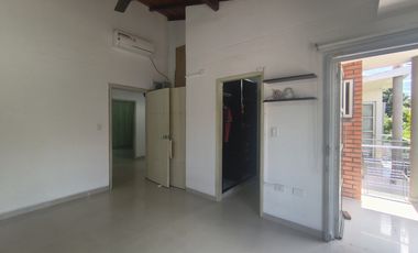 casa en venta en guaimaral. Cod V31267