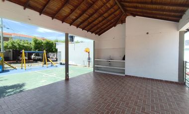 casa en venta en guaimaral. Cod V31267