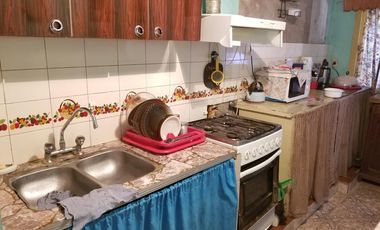 Casa En Venta 4 Amb. A 300 Mts. De Ruta 23 - Moreno