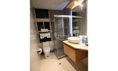 Departamento en venta, sector Tonsupa, Edificio Diamond Beach