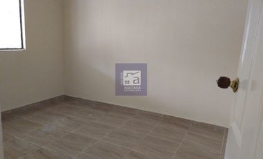 COD. 1395 - SE ARRIENDA CASA - BARRIO: ZAPAMANGA V