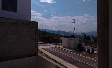 casa en venta en variante la floresta. Cod V2718