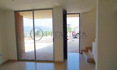 casa en venta en variante la floresta. Cod V2718