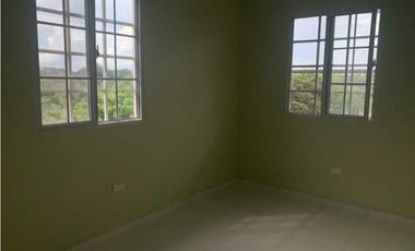 ALQUILO APARTAMENTOS EN LA CHORRERA A.V CEDEÑOS 2R