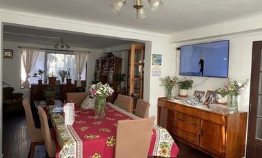 Casa en arriendo de 4 dorm. V. del Mar, Viila Independencia