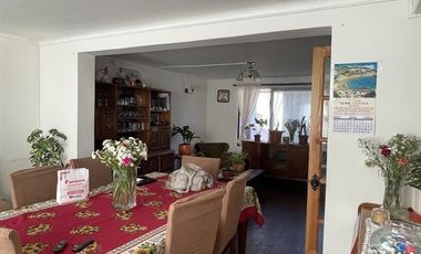 Casa en arriendo de 4 dorm. V. del Mar, Viila Independencia