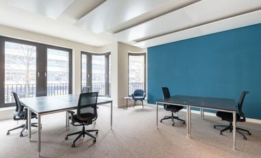 All-inclusive access to professional office space for 4 persons in Regus Menara Asia Afrika