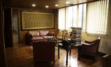 VENDE / ALQUILA EDIFICIO SECTOR SAMECO CALI