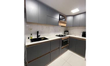 VENDO APARTAMENTO EN LOS COLORES MEDELLIN