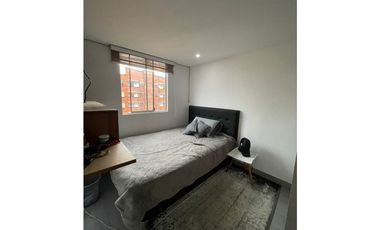 VENDO APARTAMENTO EN LOS COLORES MEDELLIN