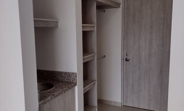 apartamento en venta en hacienda san pablo lirios piso 9. Cod V14106