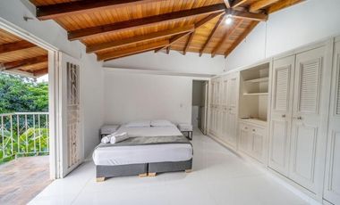 Se Vende o Permuta Hermosa Finca Vía Alcalá