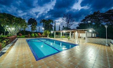 Se Vende o Permuta Hermosa Finca Vía Alcalá