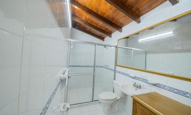 Se Vende o Permuta Hermosa Finca Vía Alcalá