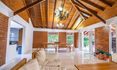 Se Vende o Permuta Hermosa Finca Vía Alcalá