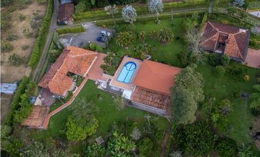 Se Vende o Permuta Hermosa Finca Vía Alcalá