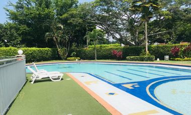 casa en venta en ciudad jardín. Cod V17442