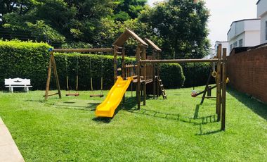 casa en venta en ciudad jardín. Cod V17442