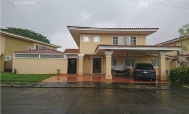 CASA EN VILLAS DEL GOLF - RESID. VILLA ALTA, 5R