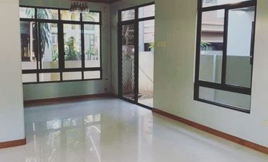 for RENT: 2-storey unfurnished house