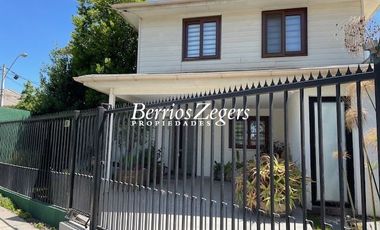 Casa en Venta en Vicuña Mackenna / Santa Maria