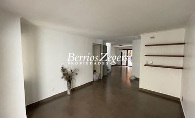 Casa en Venta en Vicuña Mackenna / Santa Maria