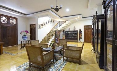 Rumah mewah nuansa jawa klasik selatan Blok O