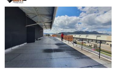 ARRIENDO BODEGA 3.484 M2 /AREA LIBRE 1.574 M2 COTA