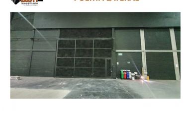 ARRIENDO BODEGA 3.484 M2 /AREA LIBRE 1.574 M2 COTA