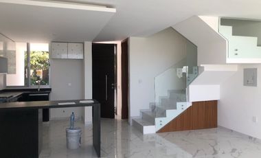 Residencia nueva en coto