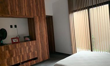 ¡Bella Residencia! en Vista Real! Aprovecha