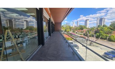 LOCAL EN ALTOS DEL GOLF SAN FRANCISCO  SANTA ELENA STRIP