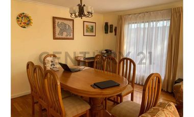 Se vende Casa con amplio terreno en Chiguayante