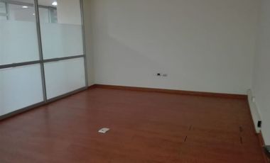 Oficina en Arriendo en Edificio Bandera