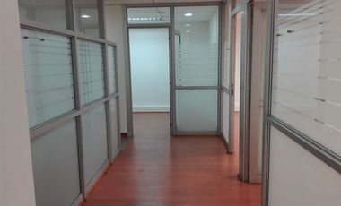 Oficina en Arriendo en Edificio Bandera
