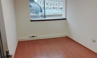 Oficina en Arriendo en Edificio Bandera