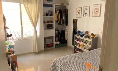 VENTA  DE CASA EN EL SECTOR CAÑAVERAL FLORIDABLANCA 145 M. Cod V12140