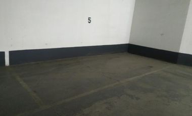Estacionamiento en venta en Las Condes