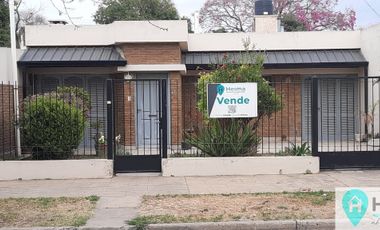 Casa en venta de 2 dormitorios c/ cochera en Rafaela