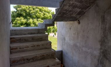 CASA EN OBRA GRIS EN VENTA EN EL FRACC. LAS PALMAS EN MEDELLIN,VER.