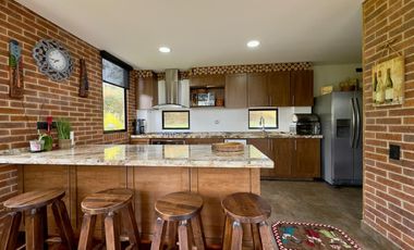 casa en arriendo en vereda mercenario porvenir. Cod A4964