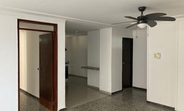 apartamento en venta en altos de riomar. Cod V101093