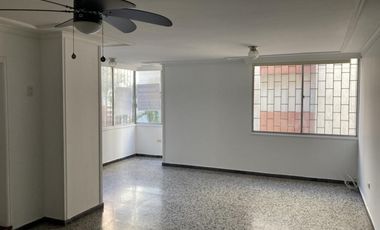 apartamento en venta en altos de riomar. Cod V101093