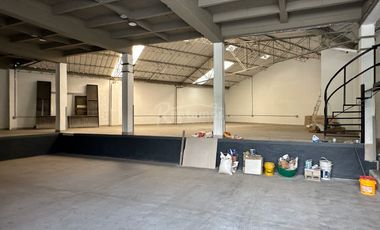 bodega en arriendo en candelaria. Cod A775861