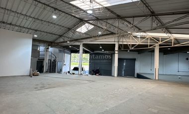 bodega en arriendo en candelaria. Cod A775861