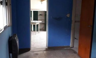 Venta En Bloque De 3 Locales Y 3 Viviendas Ituzaingo Retasado Oportunidad
