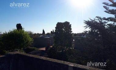 Venta En Bloque De 3 Locales Y 3 Viviendas Ituzaingo Retasado Oportunidad